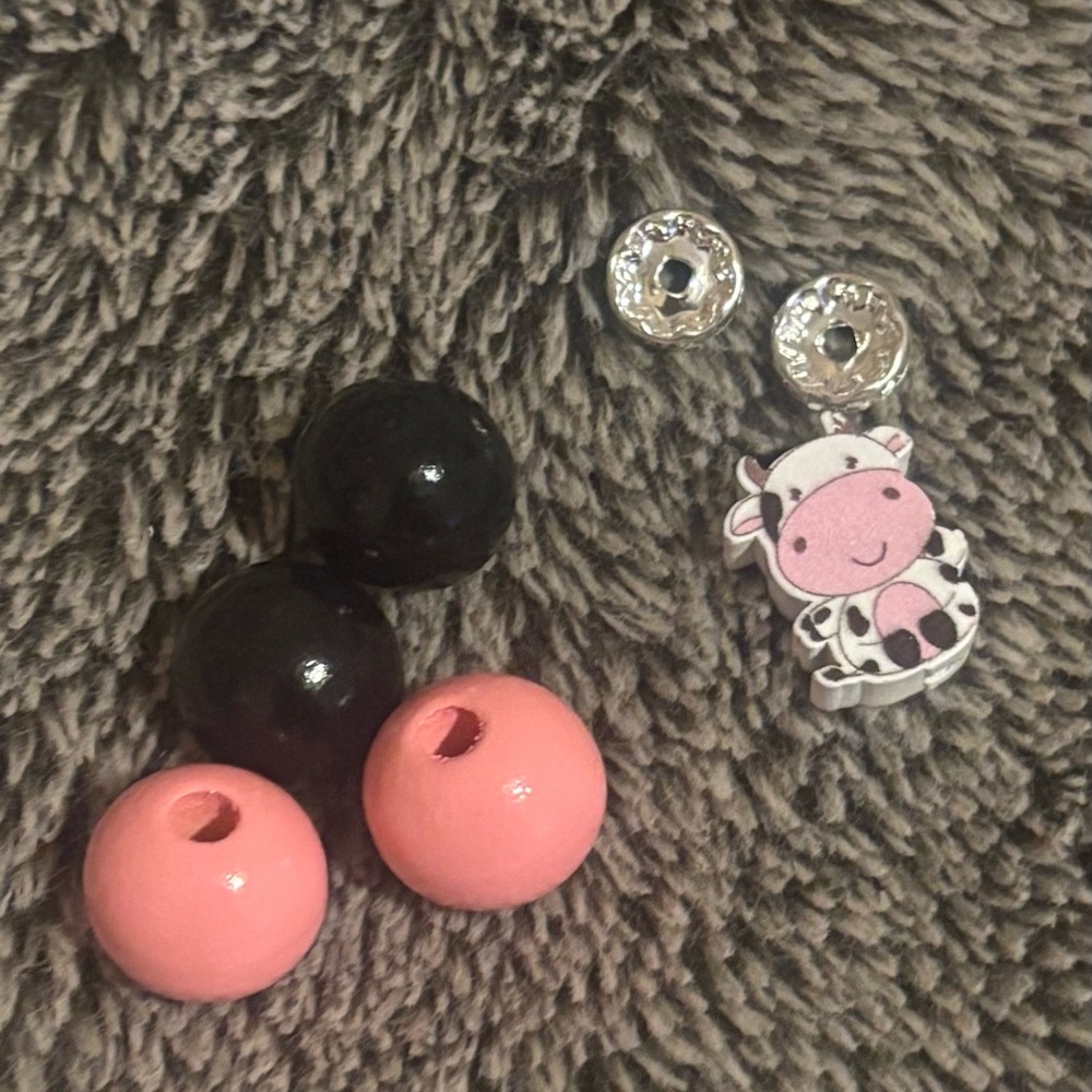 Beads for pen making